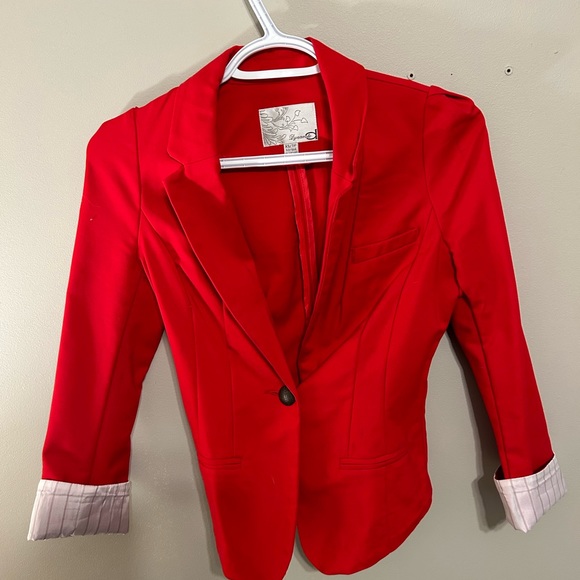Dynamite Red Blazer - Picture 2 of 4